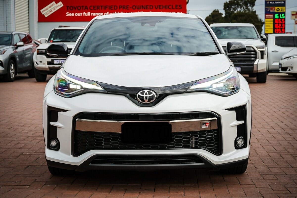 Toyota C-hr image 3