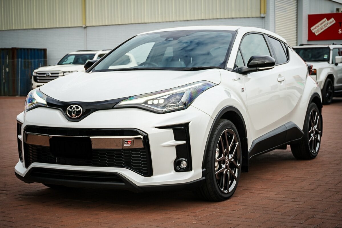 Toyota C-hr image 4