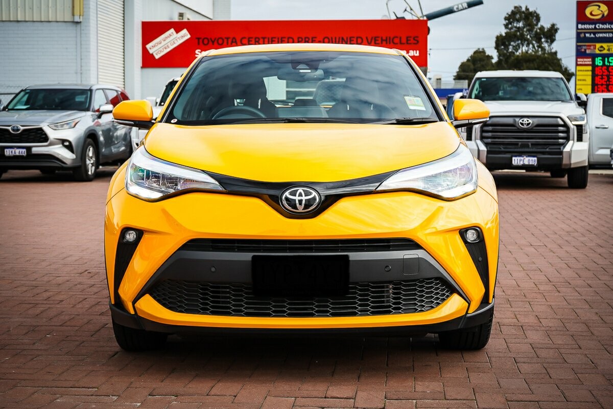 Toyota C-hr image 3