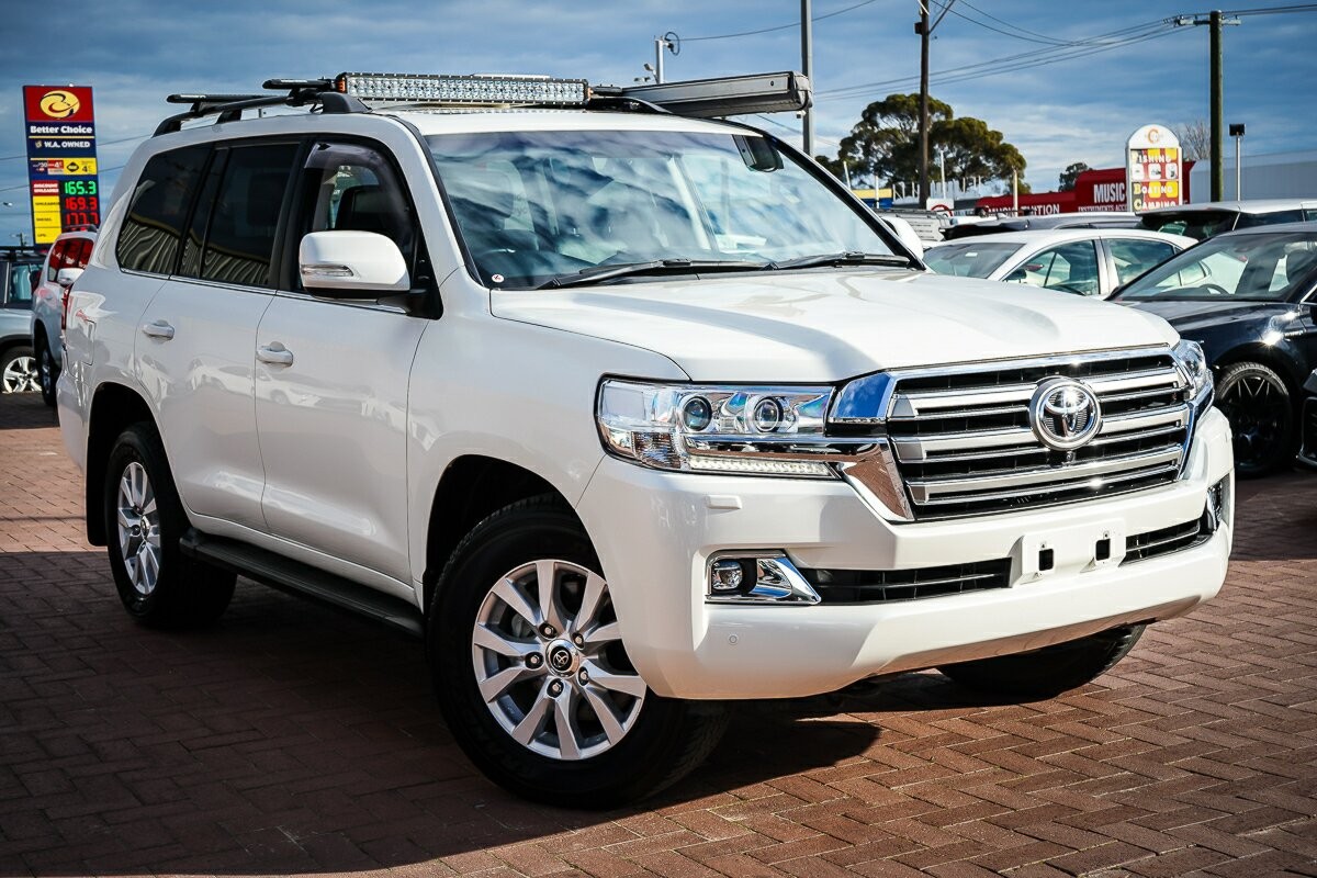 Toyota Landcruiser image 1
