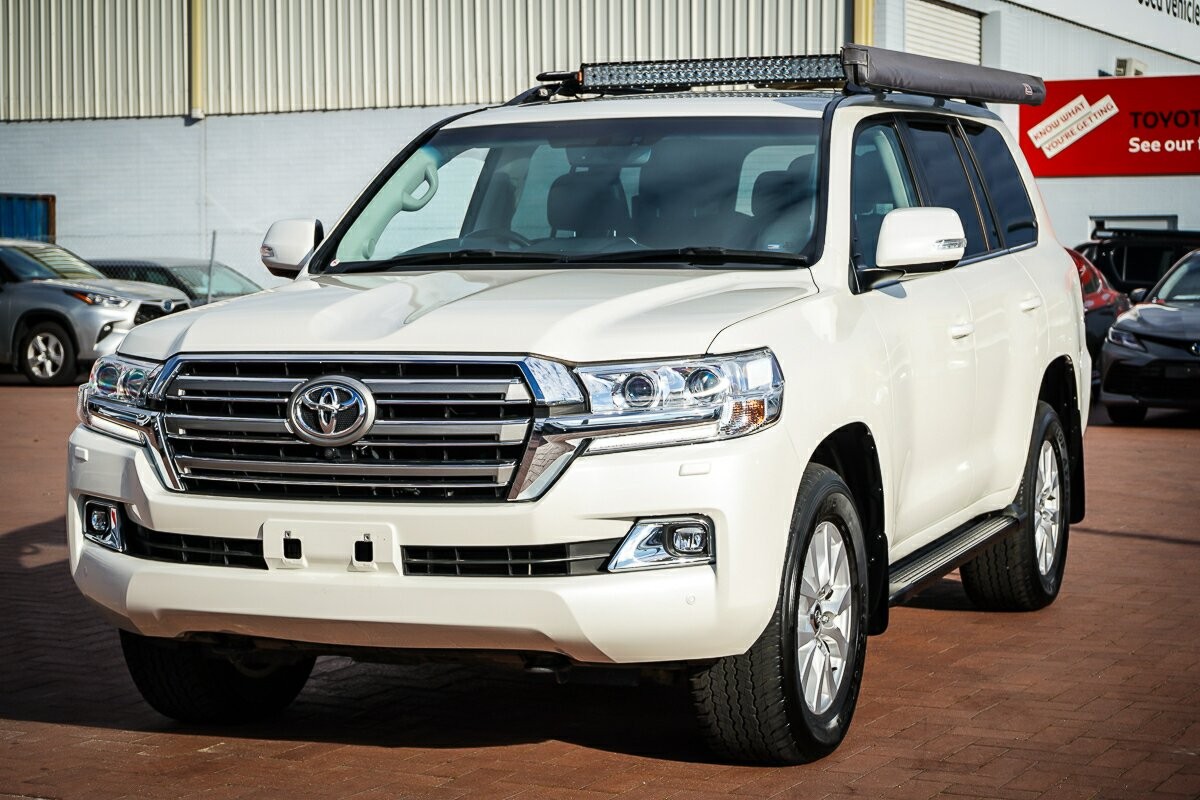 Toyota Landcruiser image 4