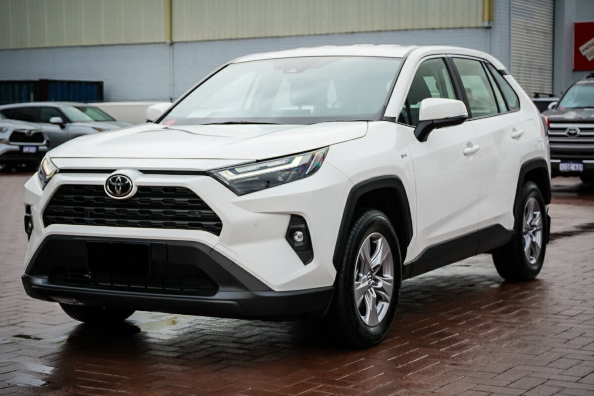 Toyota Rav4 image 4