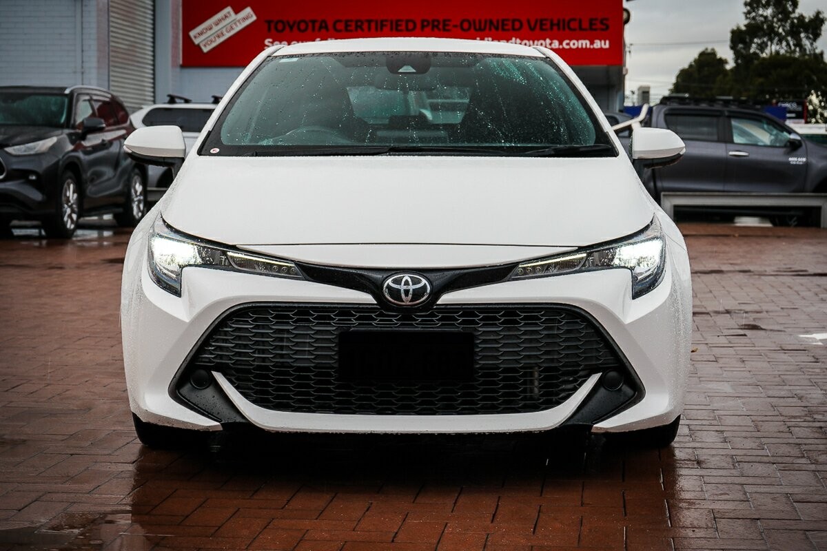 Toyota Corolla image 3