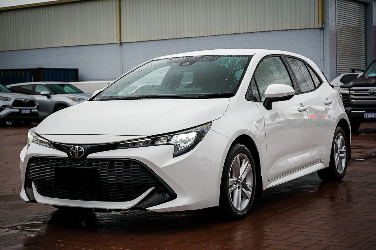 Toyota Corolla image 4
