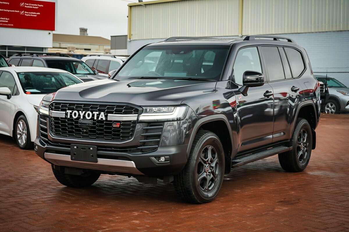 Toyota Landcruiser image 4