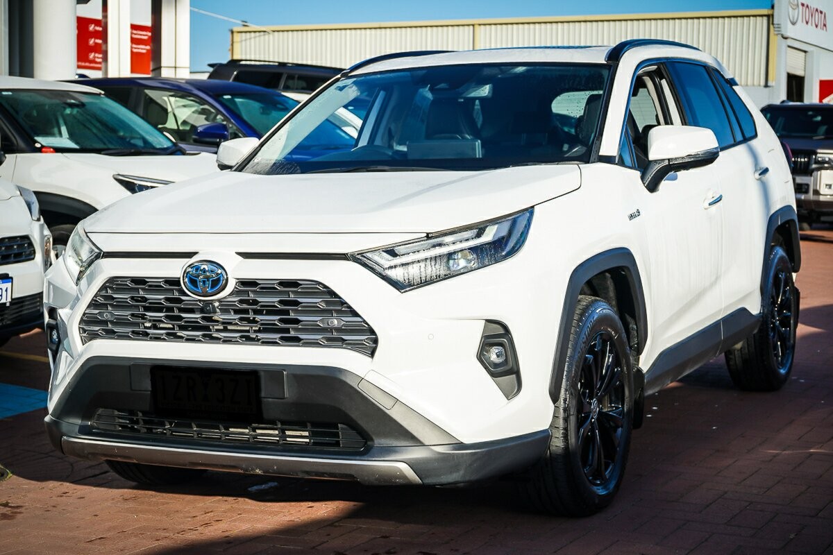 Toyota Rav4 image 4