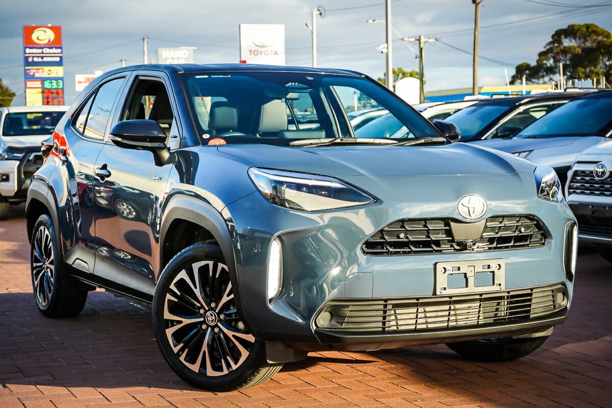 Toyota Yaris Cross image 1