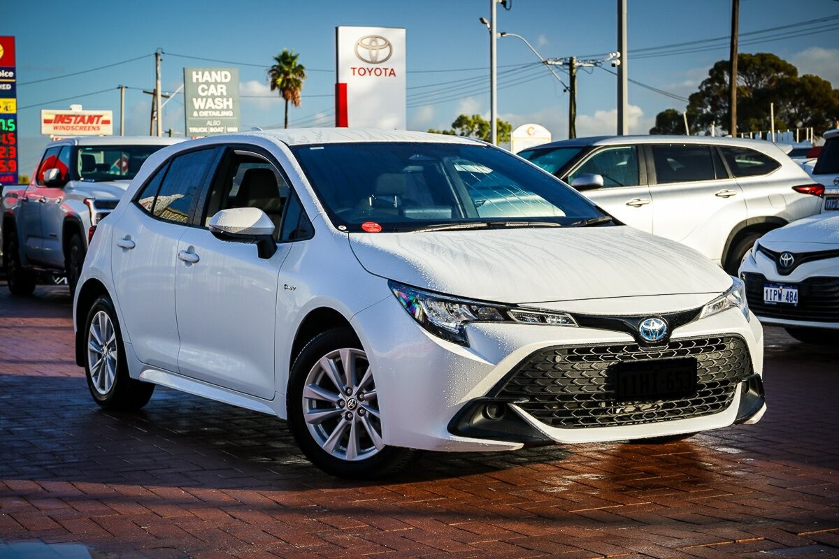 Toyota Corolla image 1