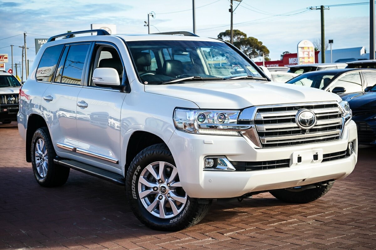 Toyota Landcruiser image 1