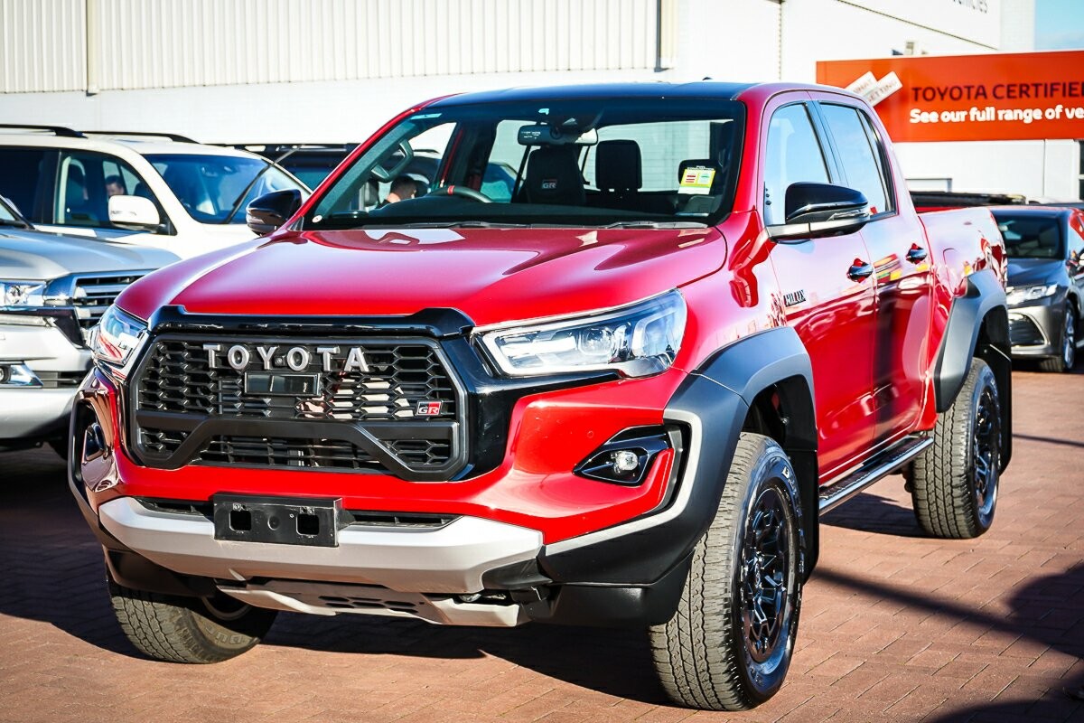 Toyota Hilux image 4