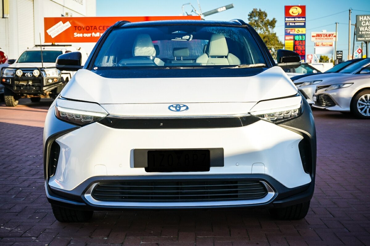 Toyota Bz4x image 3