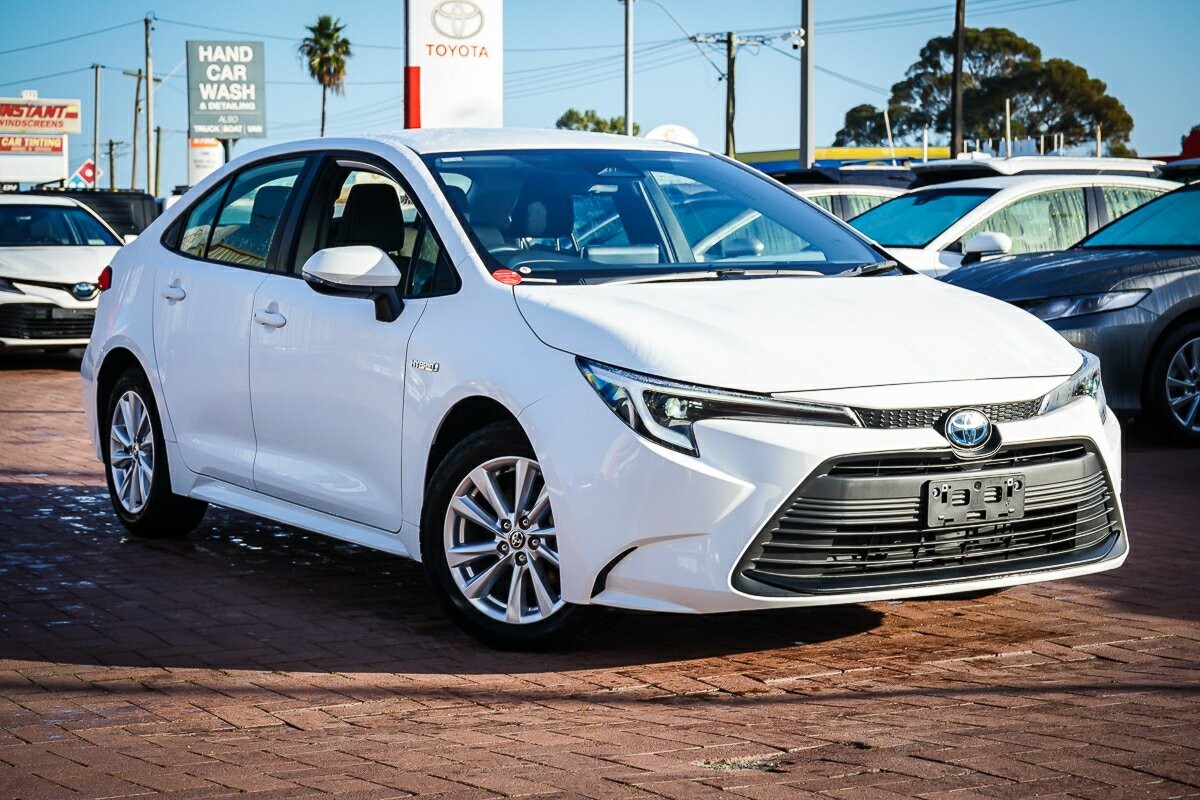 Toyota Corolla image 1