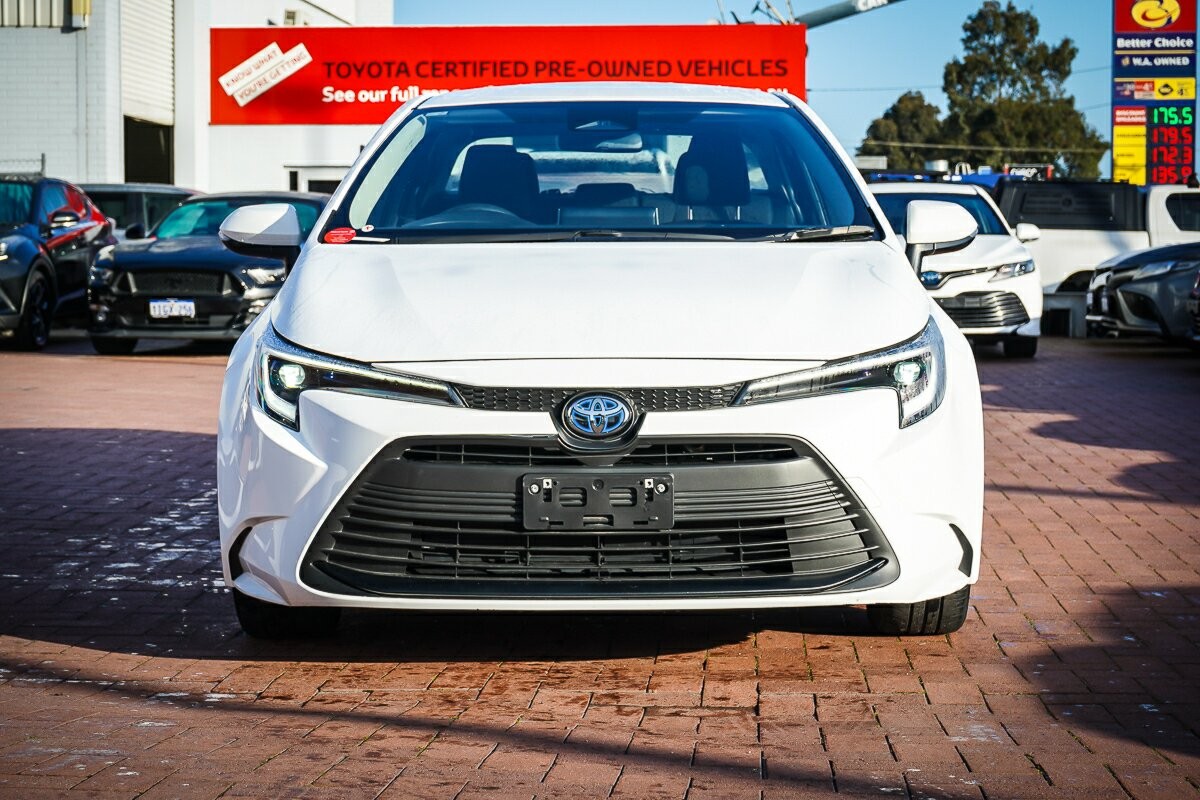 Toyota Corolla image 3