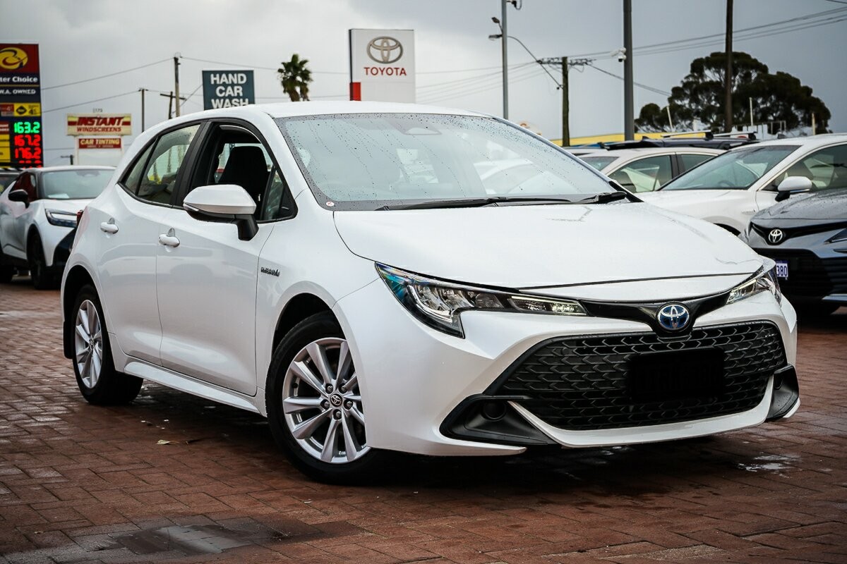 Toyota Corolla image 1