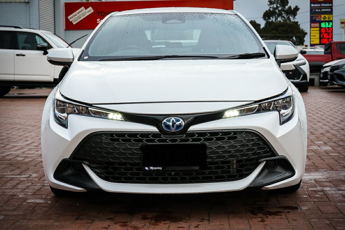 Toyota Corolla image 3