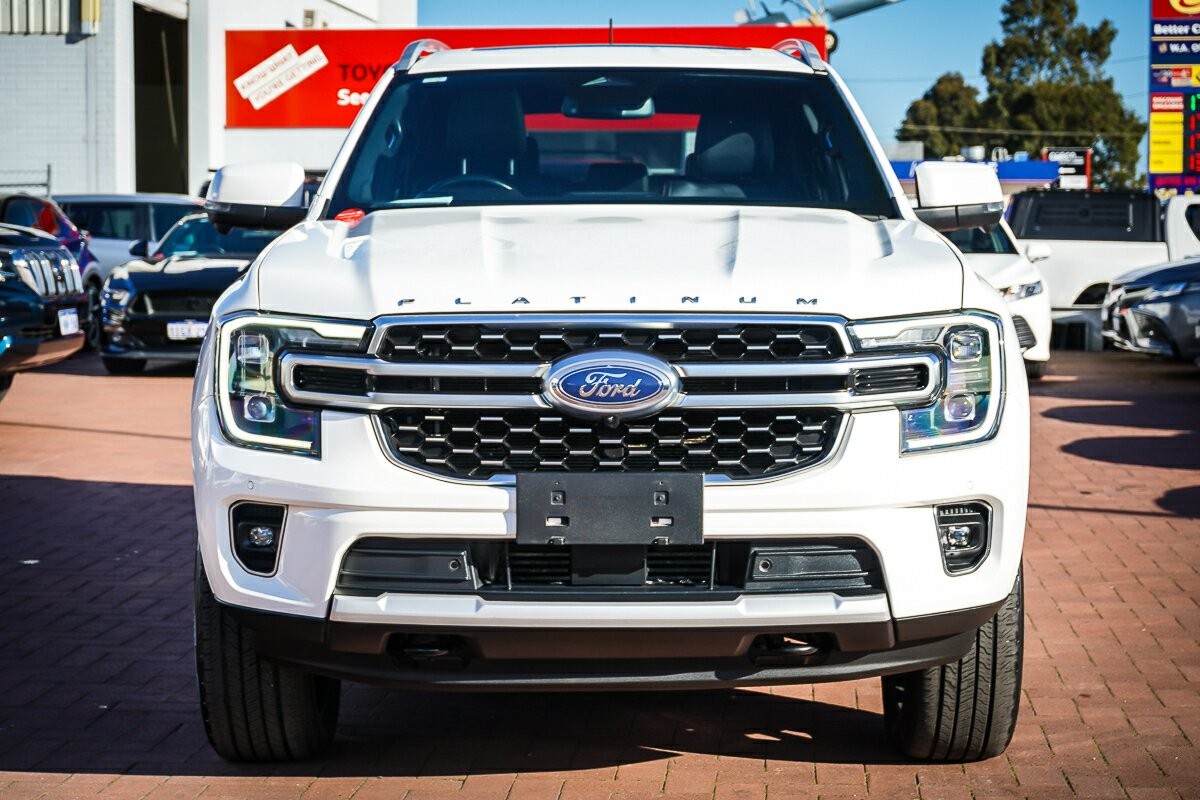 Ford Everest image 3