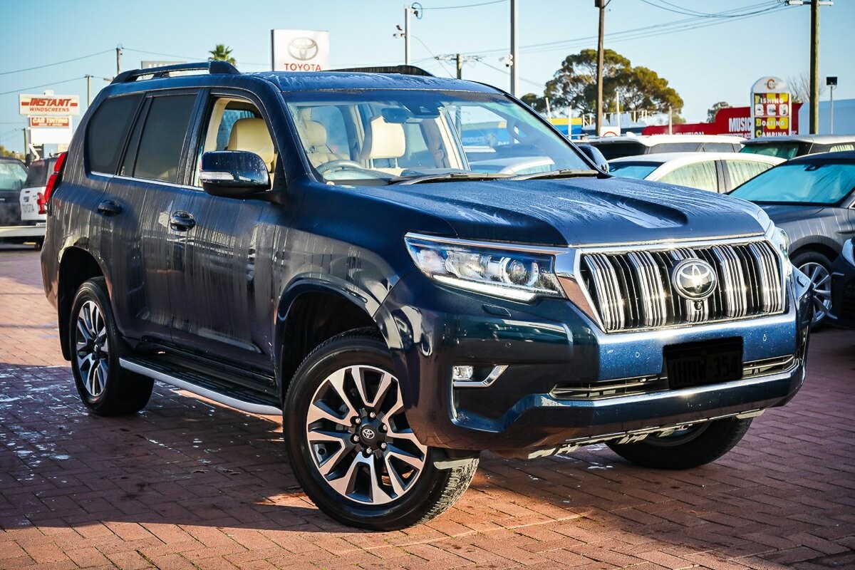 Toyota Landcruiser Prado image 1