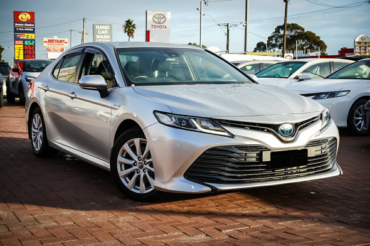 Toyota Camry image 1
