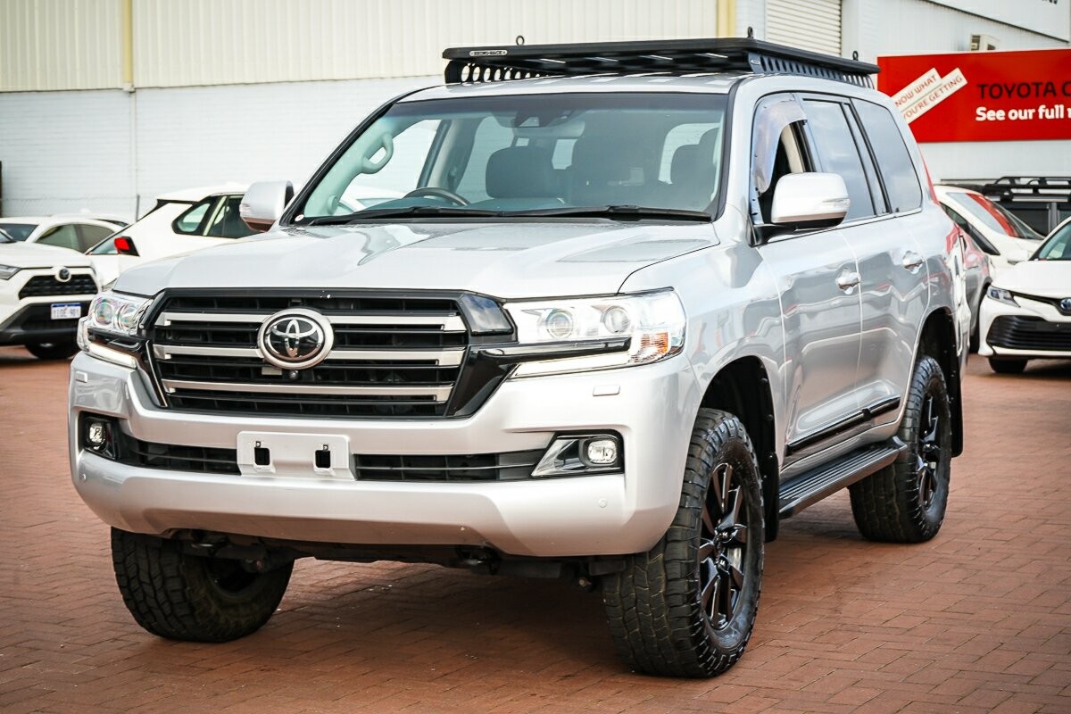 Toyota Landcruiser image 4