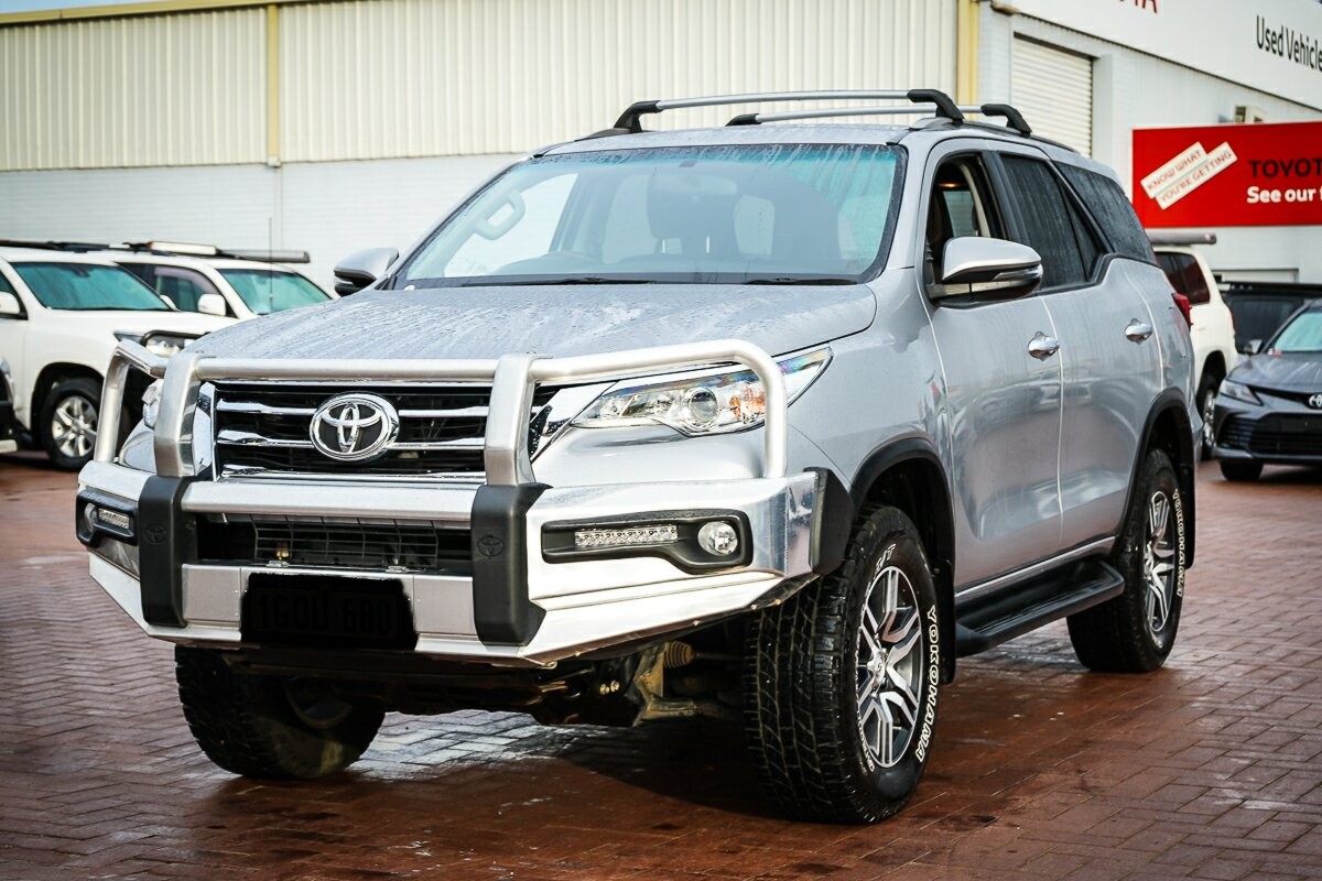 Toyota Fortuner image 4