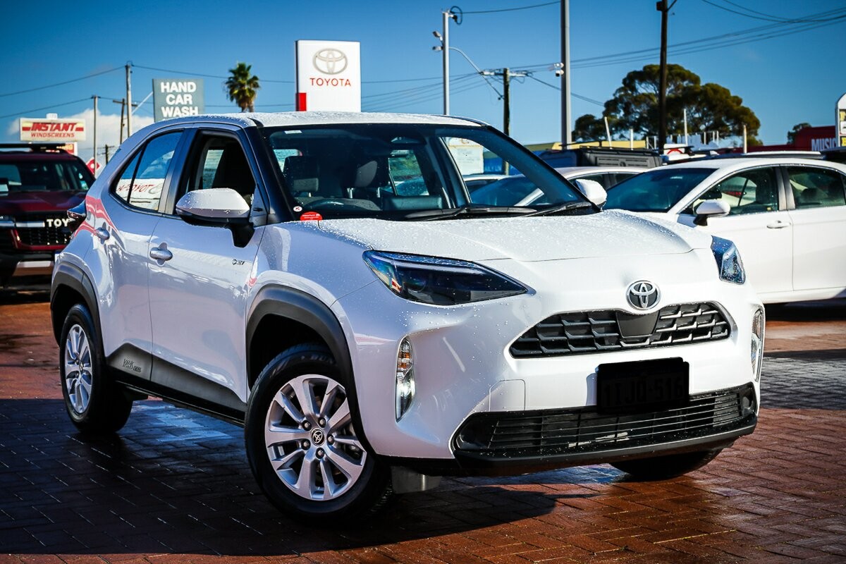 Toyota Yaris Cross image 1