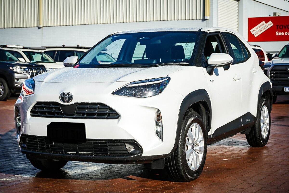 Toyota Yaris Cross image 4