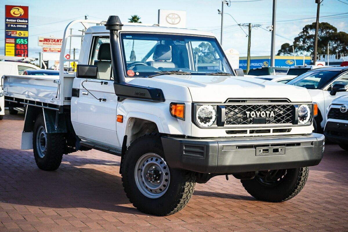 Toyota Landcruiser image 1
