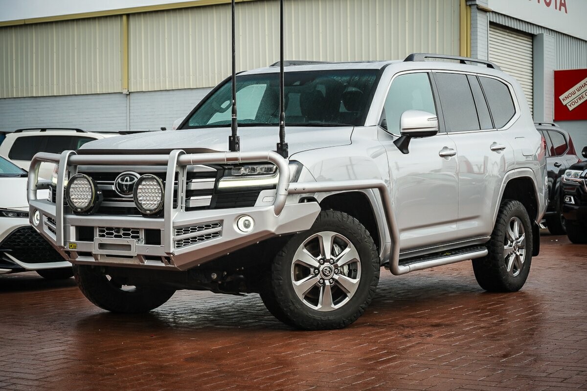 Toyota Landcruiser image 1
