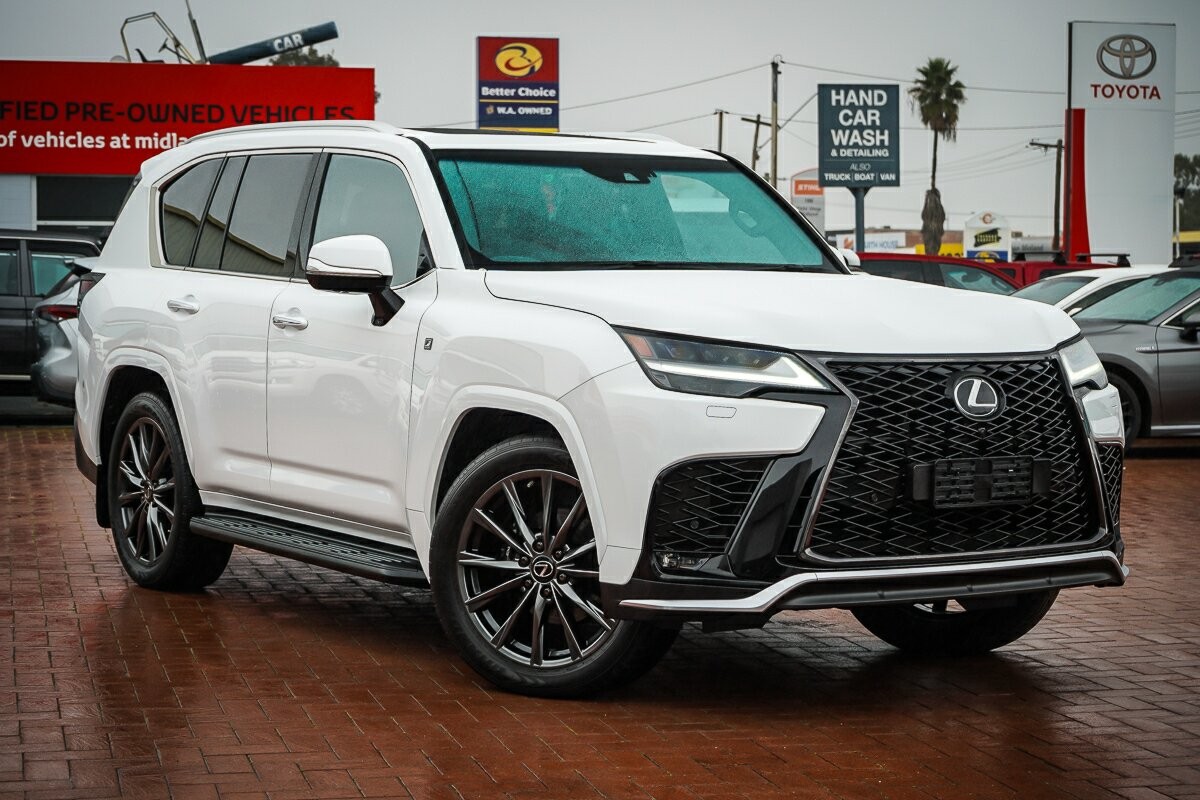 Lexus Lx image 1