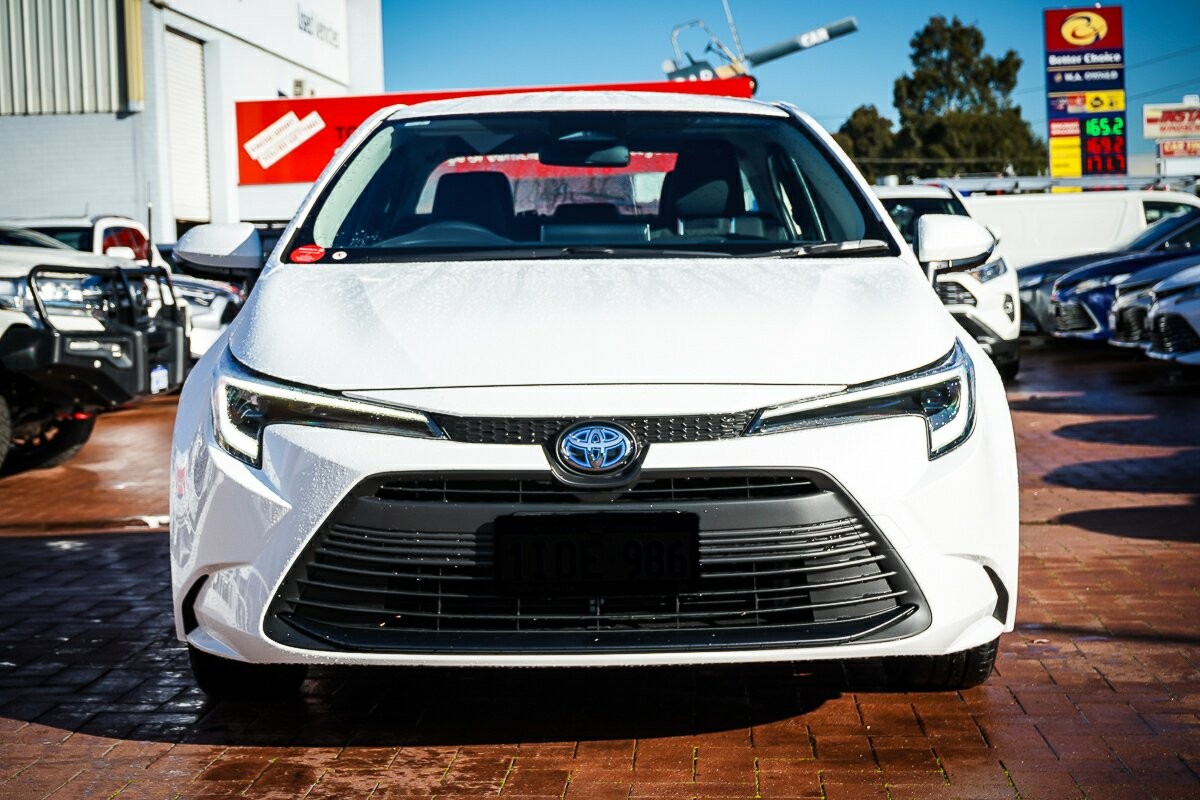 Toyota Corolla image 3