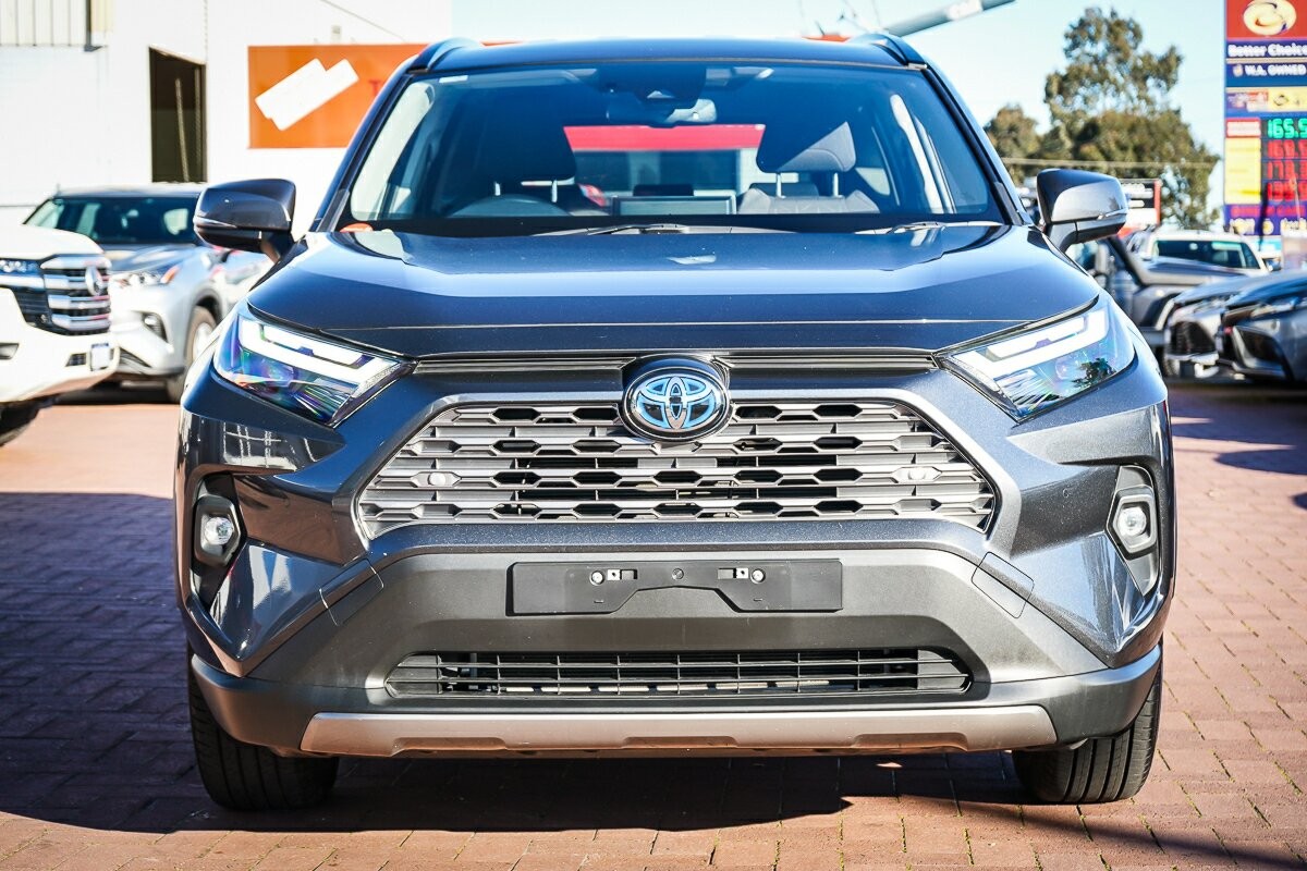 Toyota Rav4 image 3