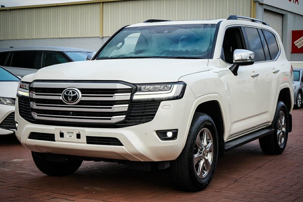 Toyota Landcruiser image 4