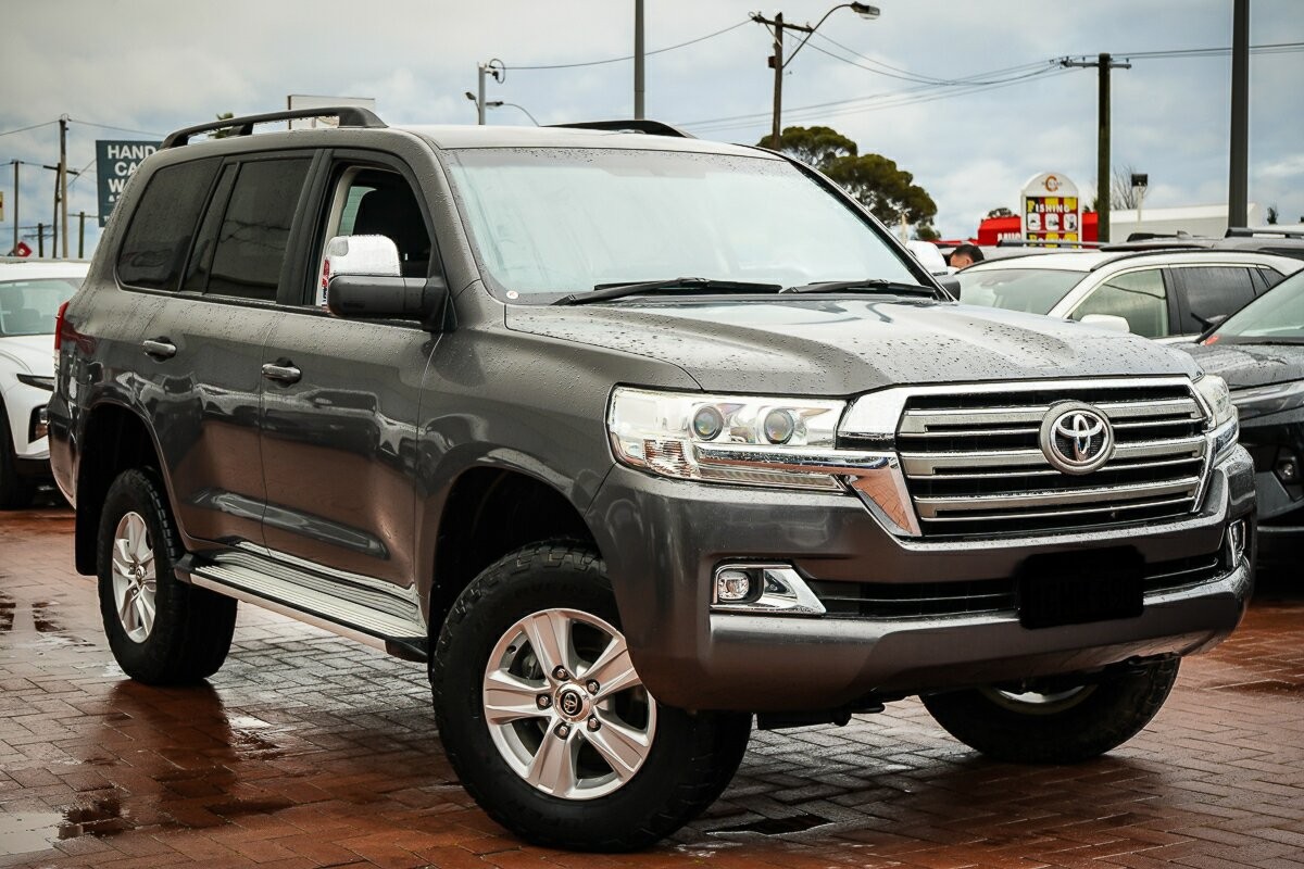 Toyota Landcruiser image 1