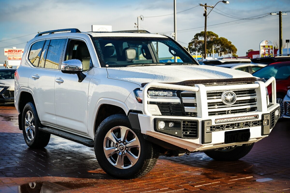 Toyota Landcruiser image 1
