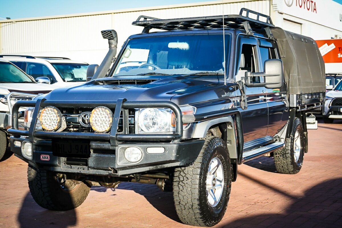 Toyota Landcruiser image 4