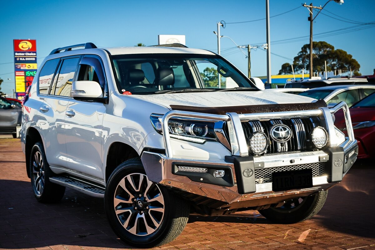Toyota Landcruiser Prado image 1