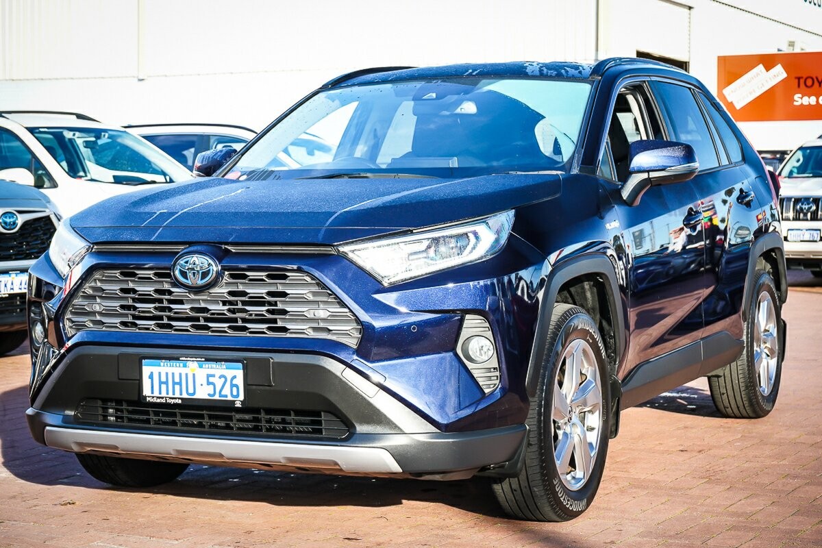 Toyota Rav4 image 4
