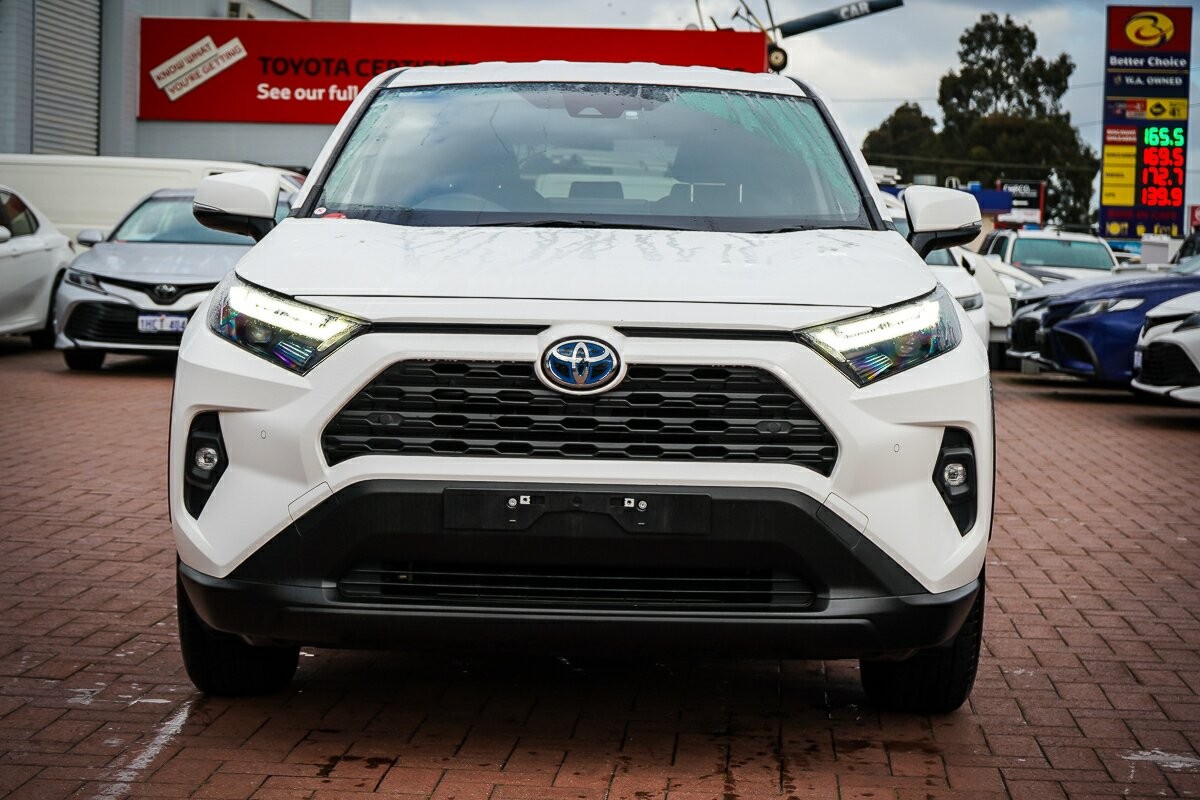 Toyota Rav4 image 3