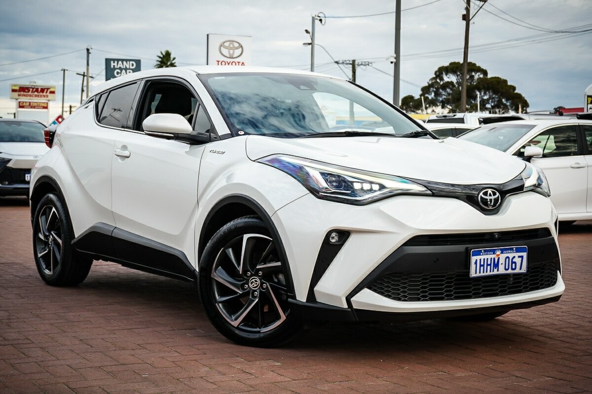 Toyota C-hr image 1