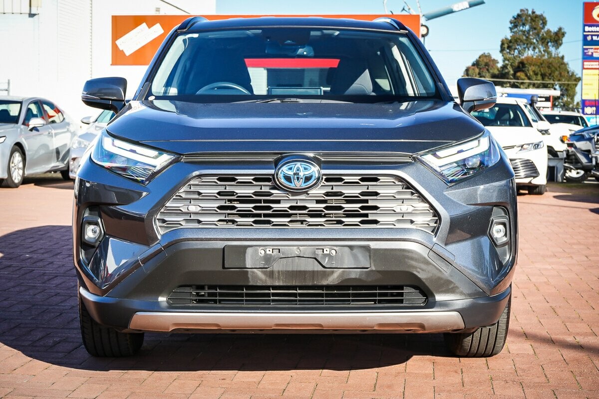 Toyota Rav4 image 3