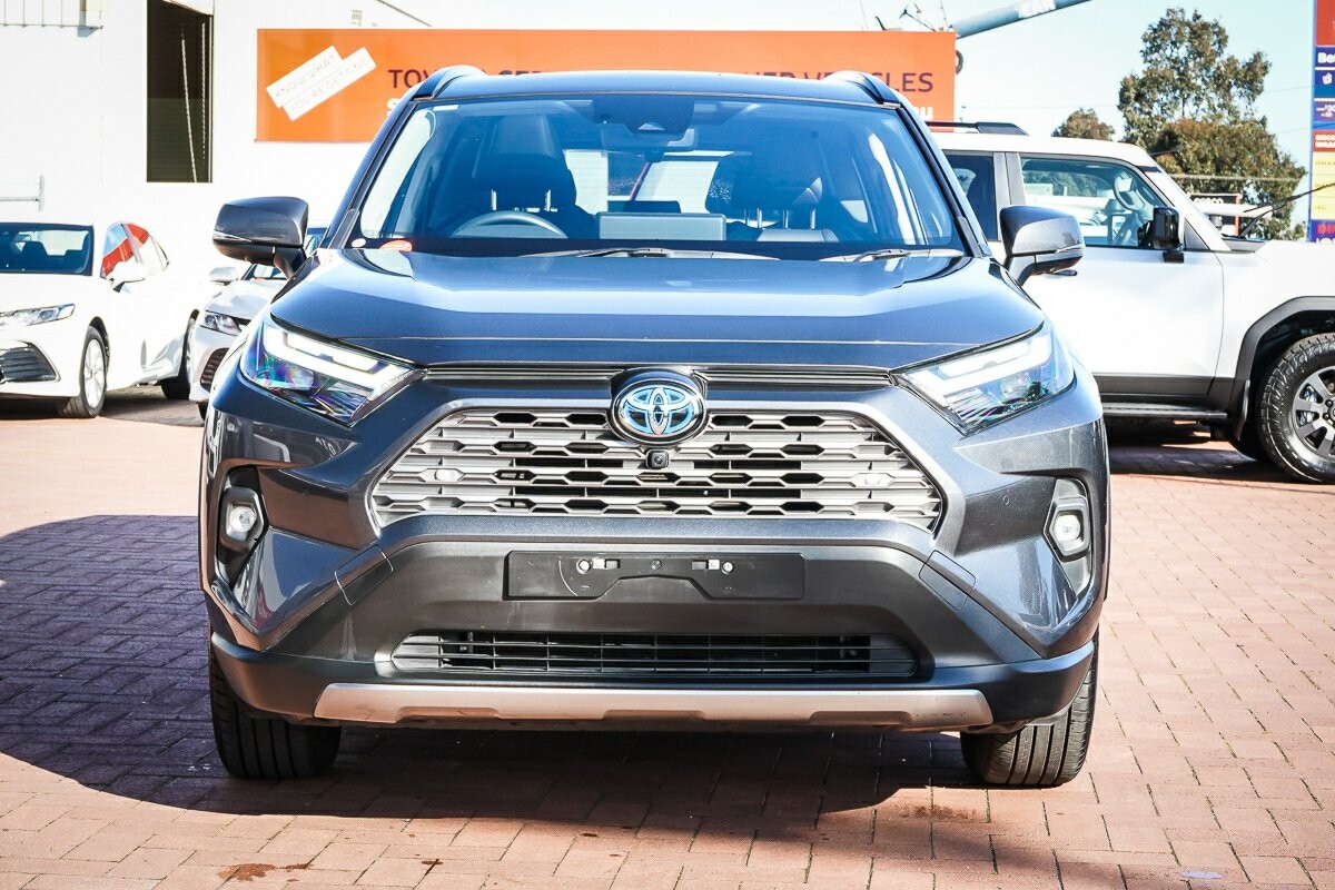 Toyota Rav4 image 3