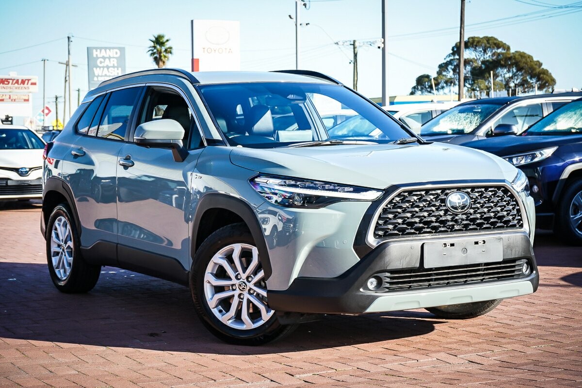 Toyota Corolla Cross image 1