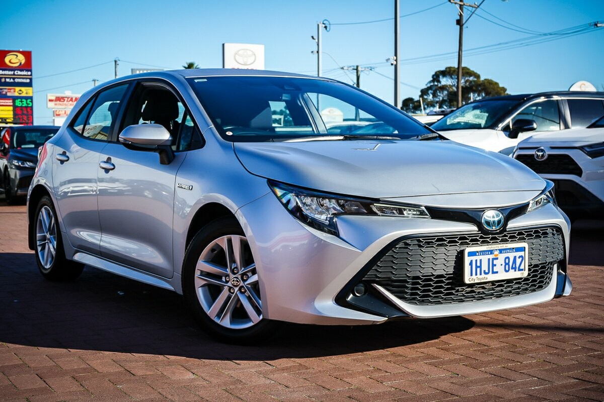 Toyota Corolla image 1