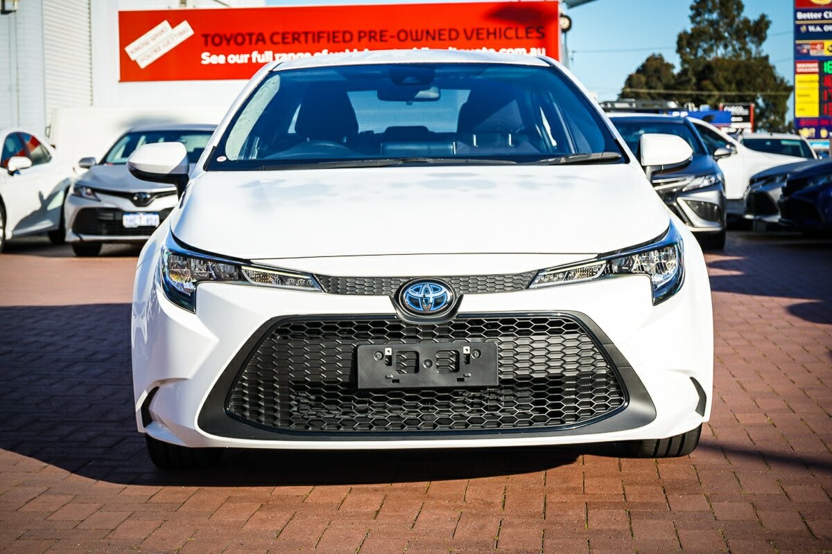 Toyota Corolla image 3