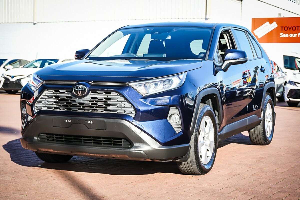 Toyota Rav4 image 4