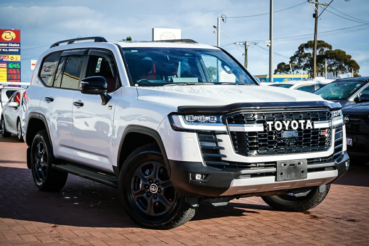 Toyota Landcruiser image 1