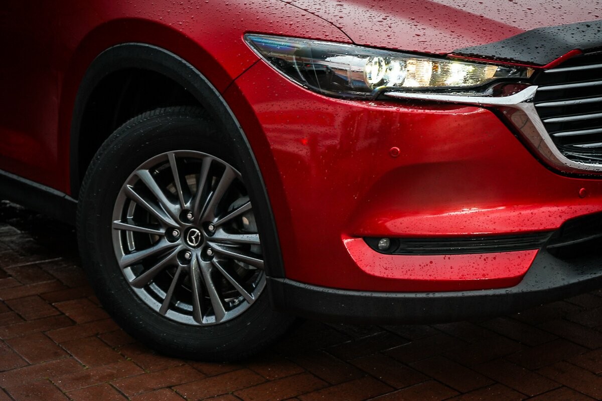 Mazda Cx-8 image 2