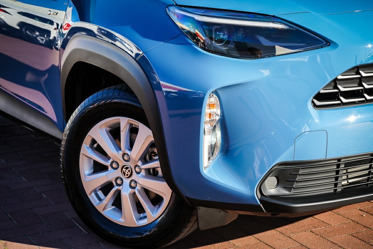 Toyota Yaris Cross image 2