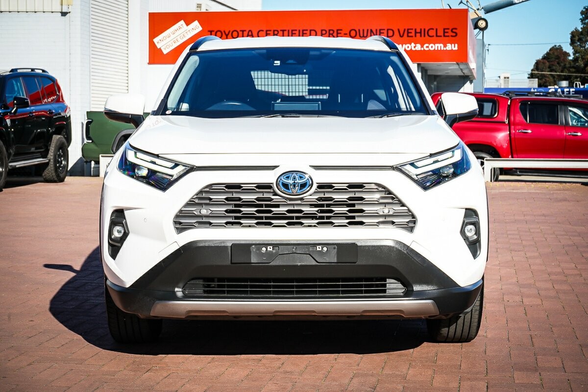 Toyota Rav4 image 3