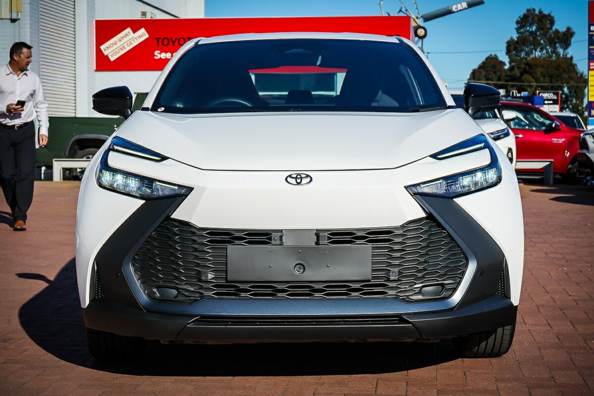 Toyota C-hr image 3